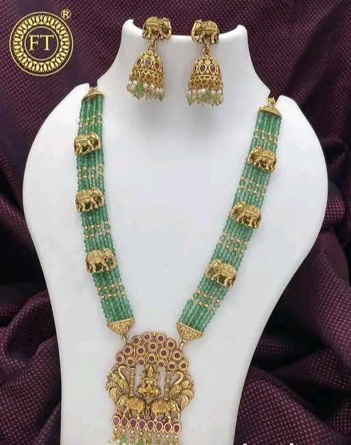 Kempora Super AD Temple Mala Set