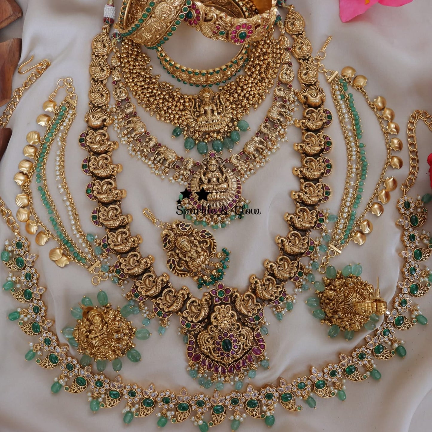 Golden Glory Jewelry Combo Set